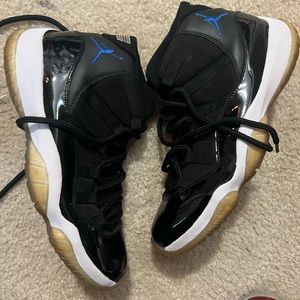 AIR JORDAN 11 RETRO 'SPACE JAM' 2009